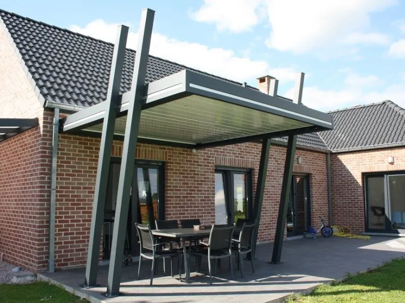 installation pergola bioclimatique saint gilles croix de vie